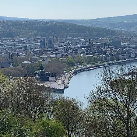 Idyllisches In Ruhiger Lage Am Rhein Boppard