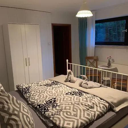 Idyllisches In Ruhiger Lage Am Rhein Bed & Breakfast *
